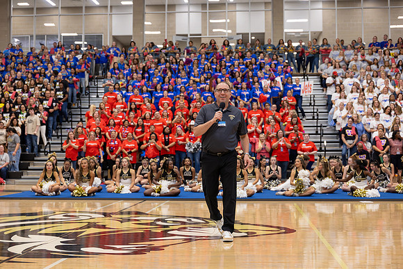 240809 Conroe Feeder Assembly-98