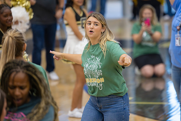 250808 CHS (Peet) Feeder Pep Rally-103