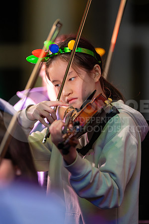 241205 Holly Jolly Jingle-90