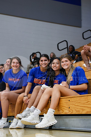 241029 CCHS vs GOHS VB - Bryant Benitez-37