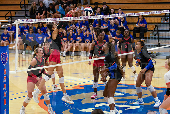 240917 ORHS vs GOHS VB - Emma Warzon-24