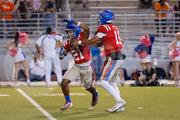 241019 GOHS vs ORHS Football - Emma Warzon-84