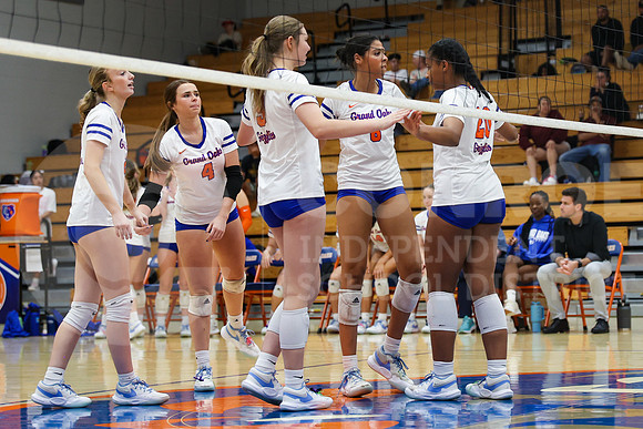 241029 CCHS vs GOHS VB - Bryant Benitez-39