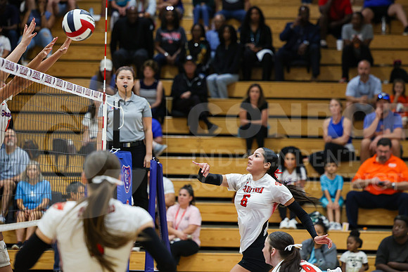 241029 CCHS vs GOHS VB - Bryant Benitez-27