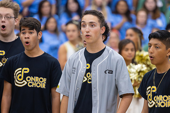 250808 CHS (Peet) Feeder Pep Rally-19